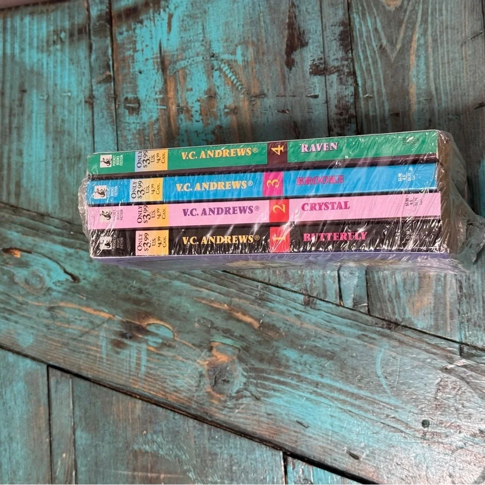 V.C. Andrews 4 Book Bundle Butterfly Crystal Brooke Raven Novels Vintage 90s NEW - Picture 5 of 6